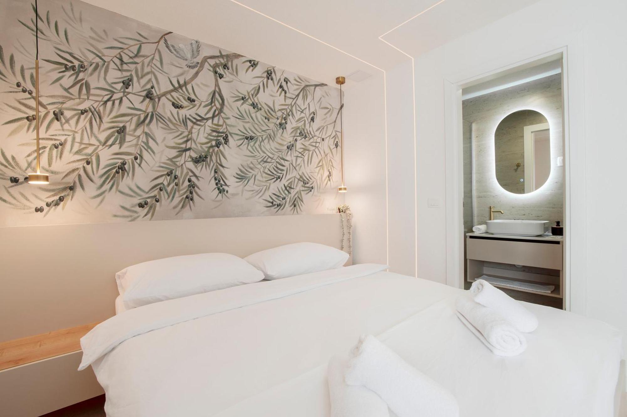Style Rooms Split Exterior foto